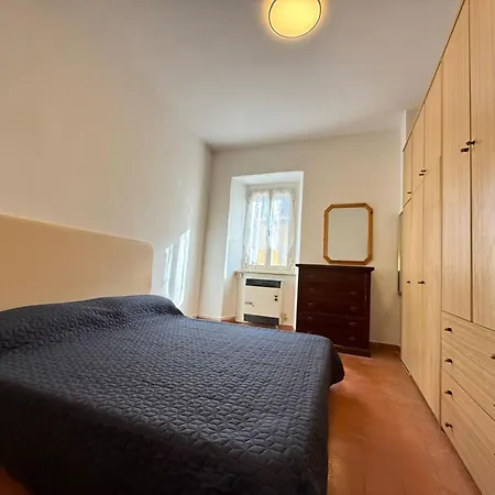 La Rosa Dei Venti, Serravalle Apartment *